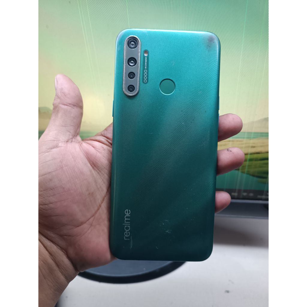 Realme 5i minus lcd