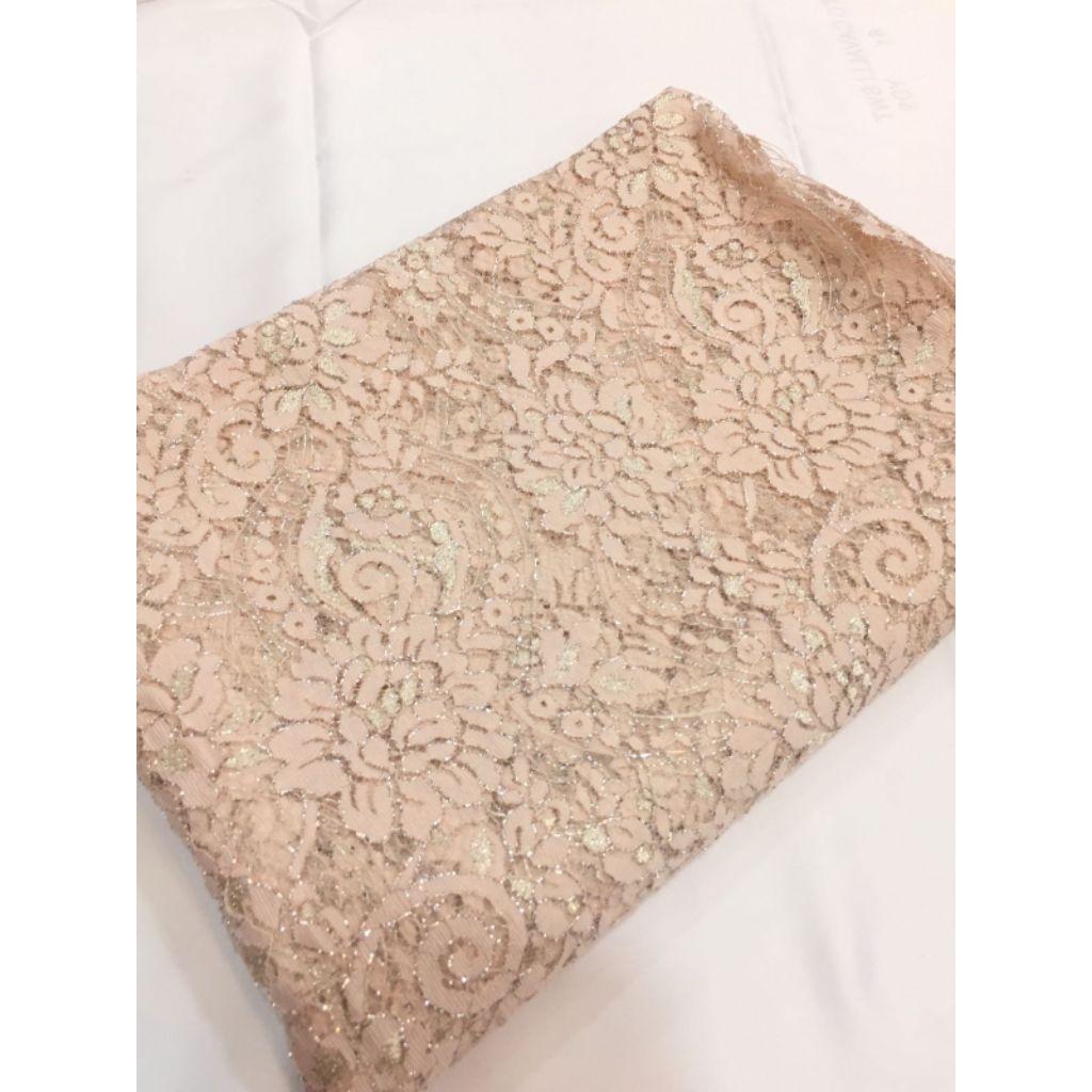 BAKAL KEBAYA FATMAWATI GLOSSY METALIC ~ VICTORIA