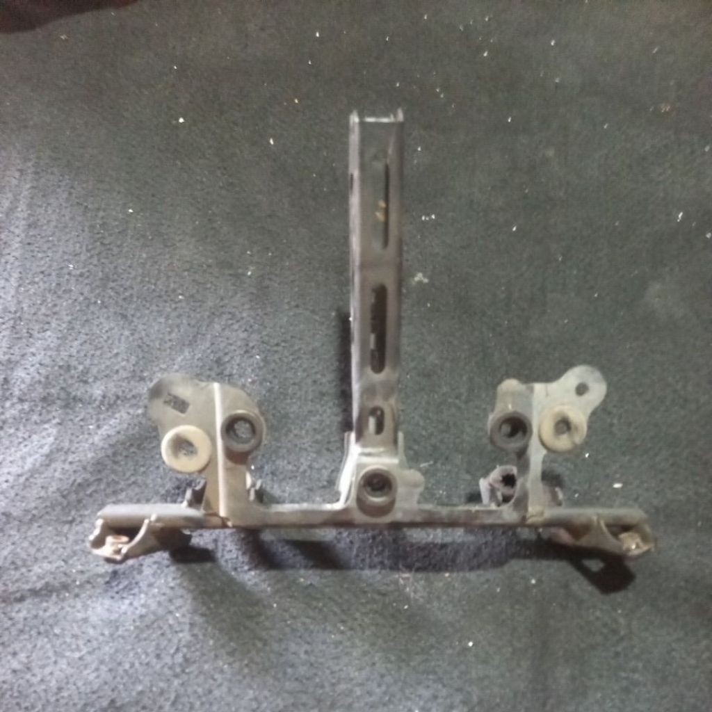 tanduk rusa CBR150R k45g