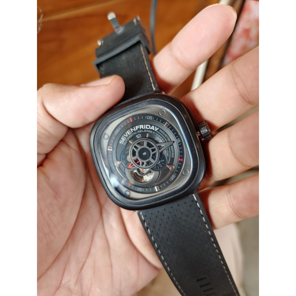 jam tangan automatic sevenfriday