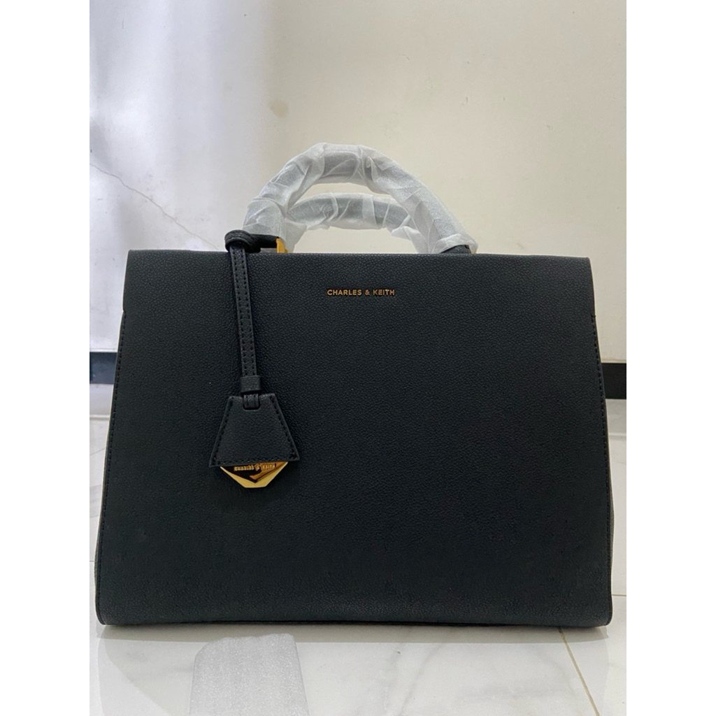 Preloved CK Bag 100% Ori Never Worn