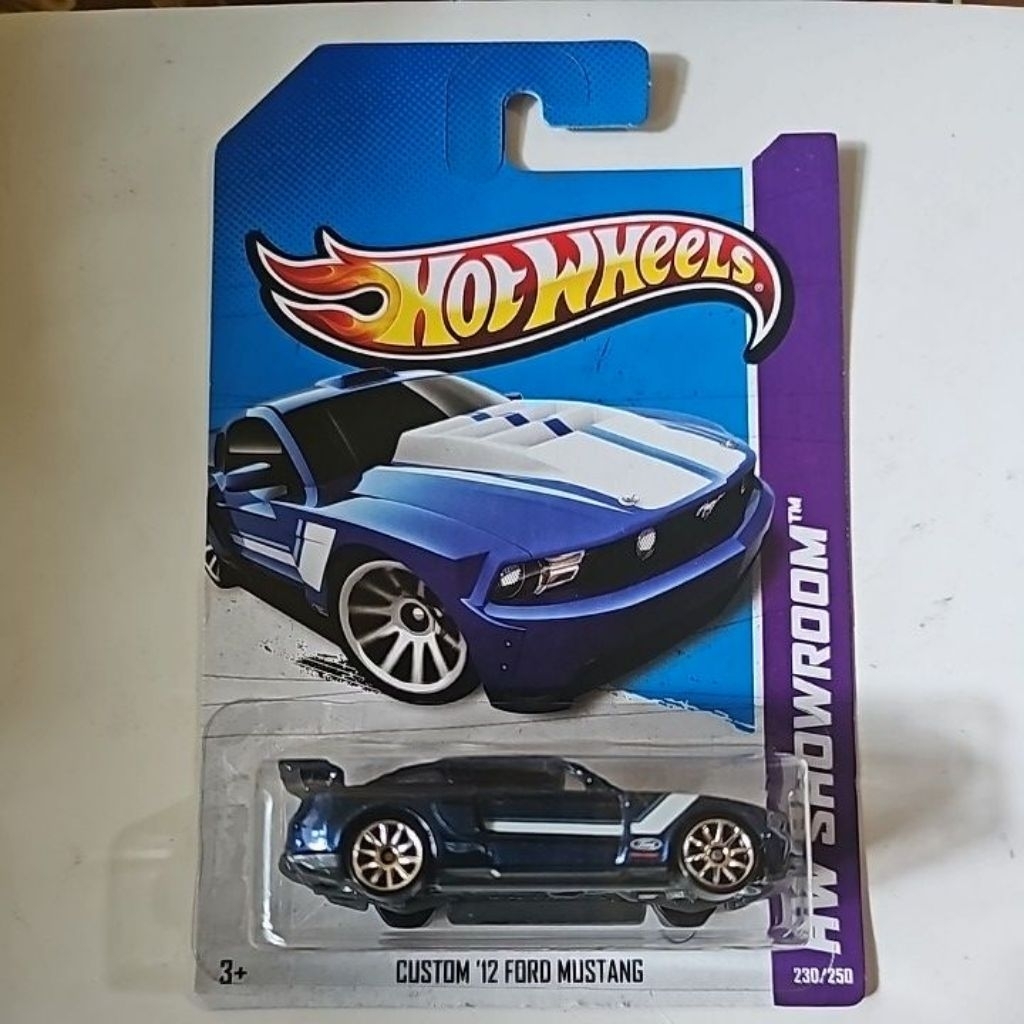 Hotwheels Custom 12 Ford Mustang