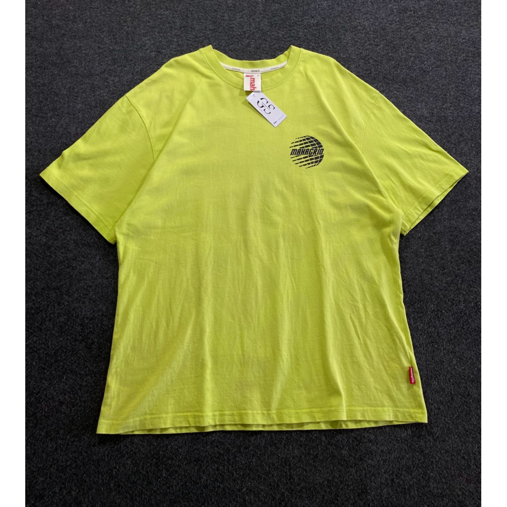 KAOS BRANDED BEKAS MANAGER - HIJAU NEON MOTIF GLOBE "MANAGRID" PREMIUM CONDISI BAIK