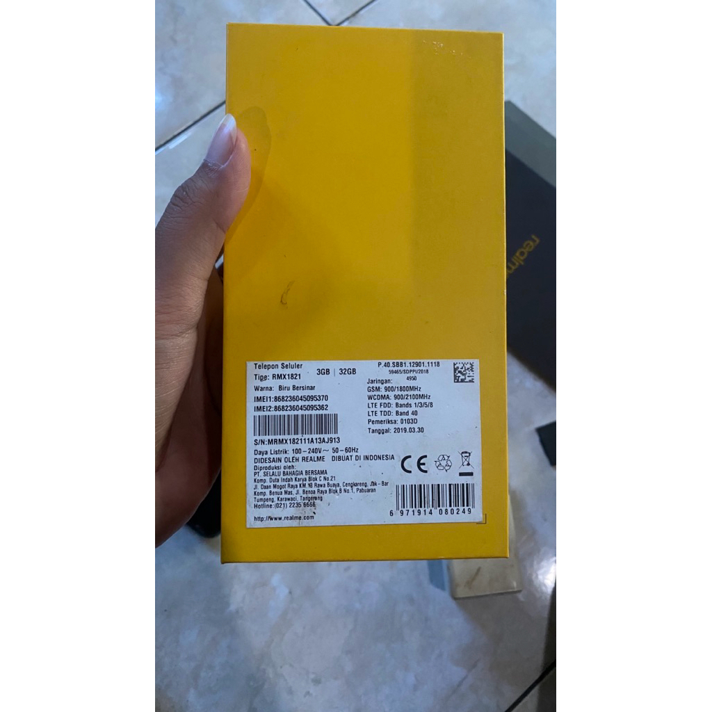 HP SECOND REALME 3 MATOT