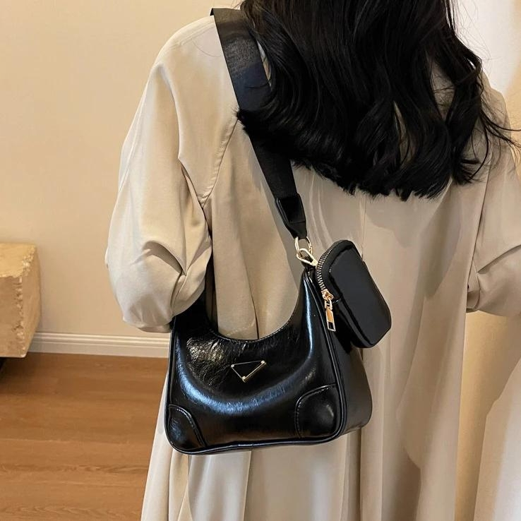 HT Tas Sling bag Selempang HandBag Wanita Cewek Bag Kulit shoulder bag