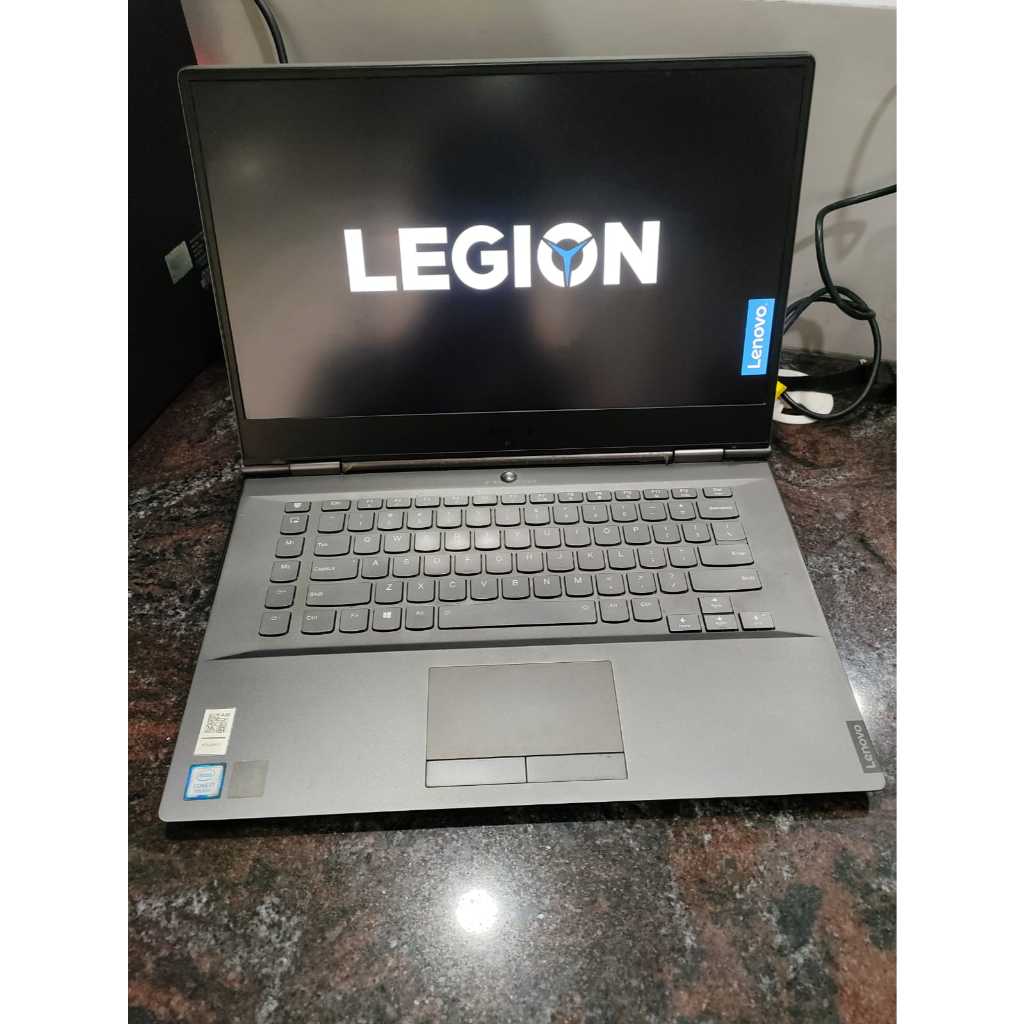 Laptop Lenovo Legion Y740 Core i7 9750H 8/256 RTX 2060 6GB
