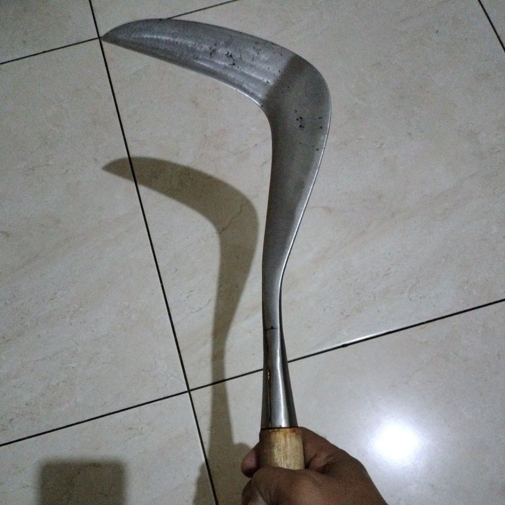 AritPemangkasBajaIsen