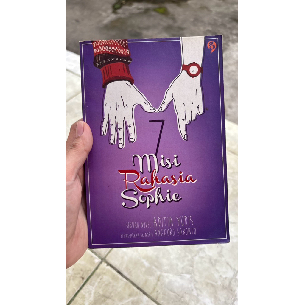(Preloved) 7 Misi Rahasia Sophie