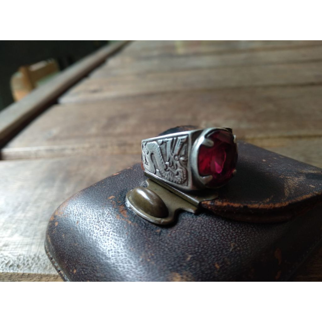 cincin perak ukir naga