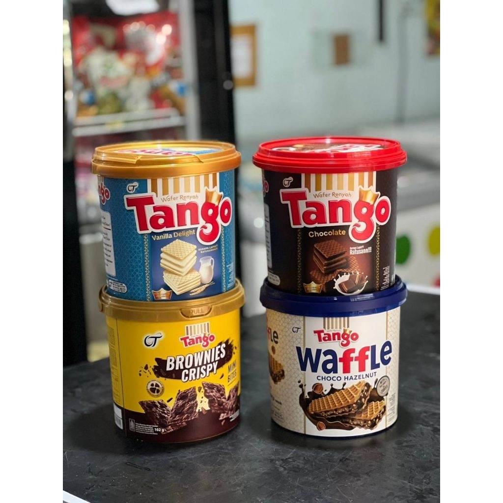tango wafer waffle brownies kemasan toples ember