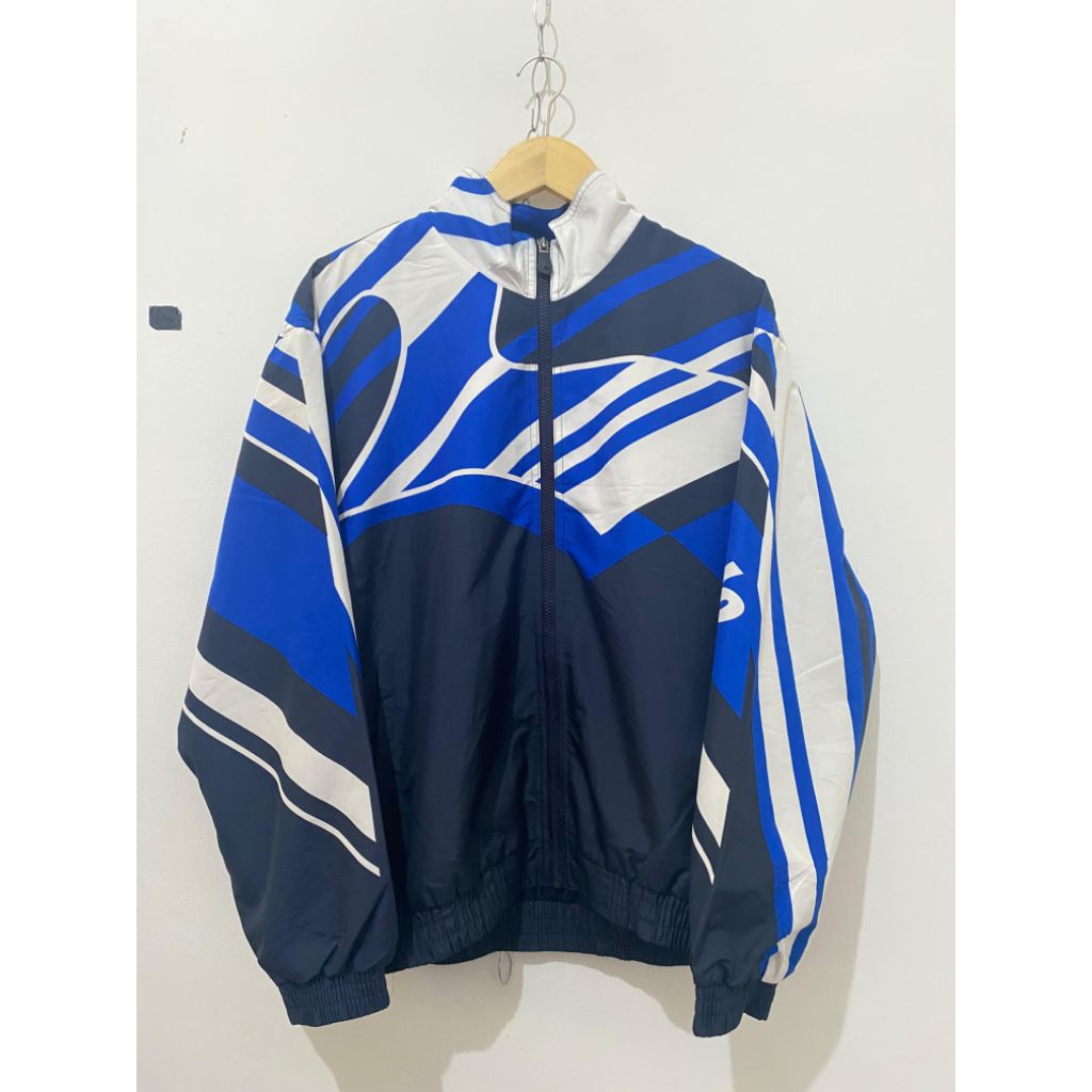 Ready jaket rapido wb