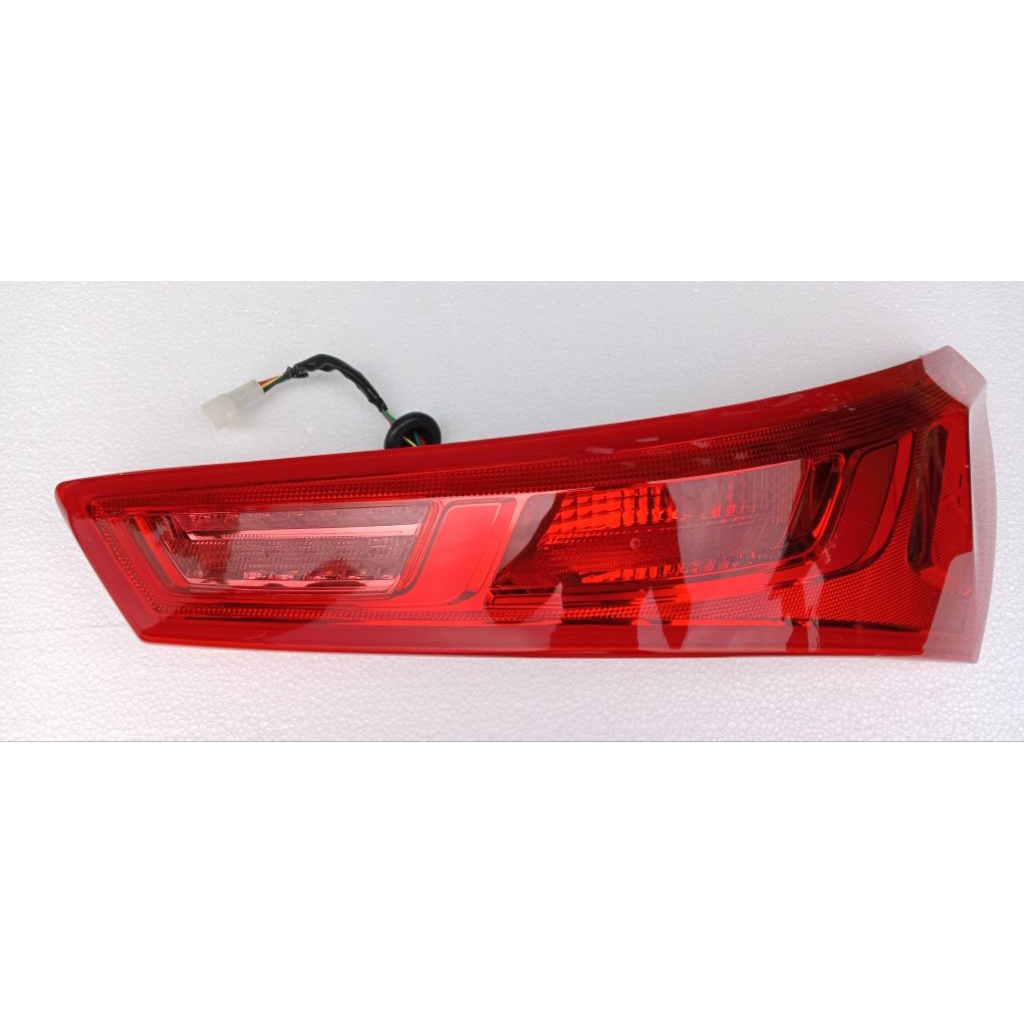 STOPLAMP WULING ALMAZ KANAN (RH).
