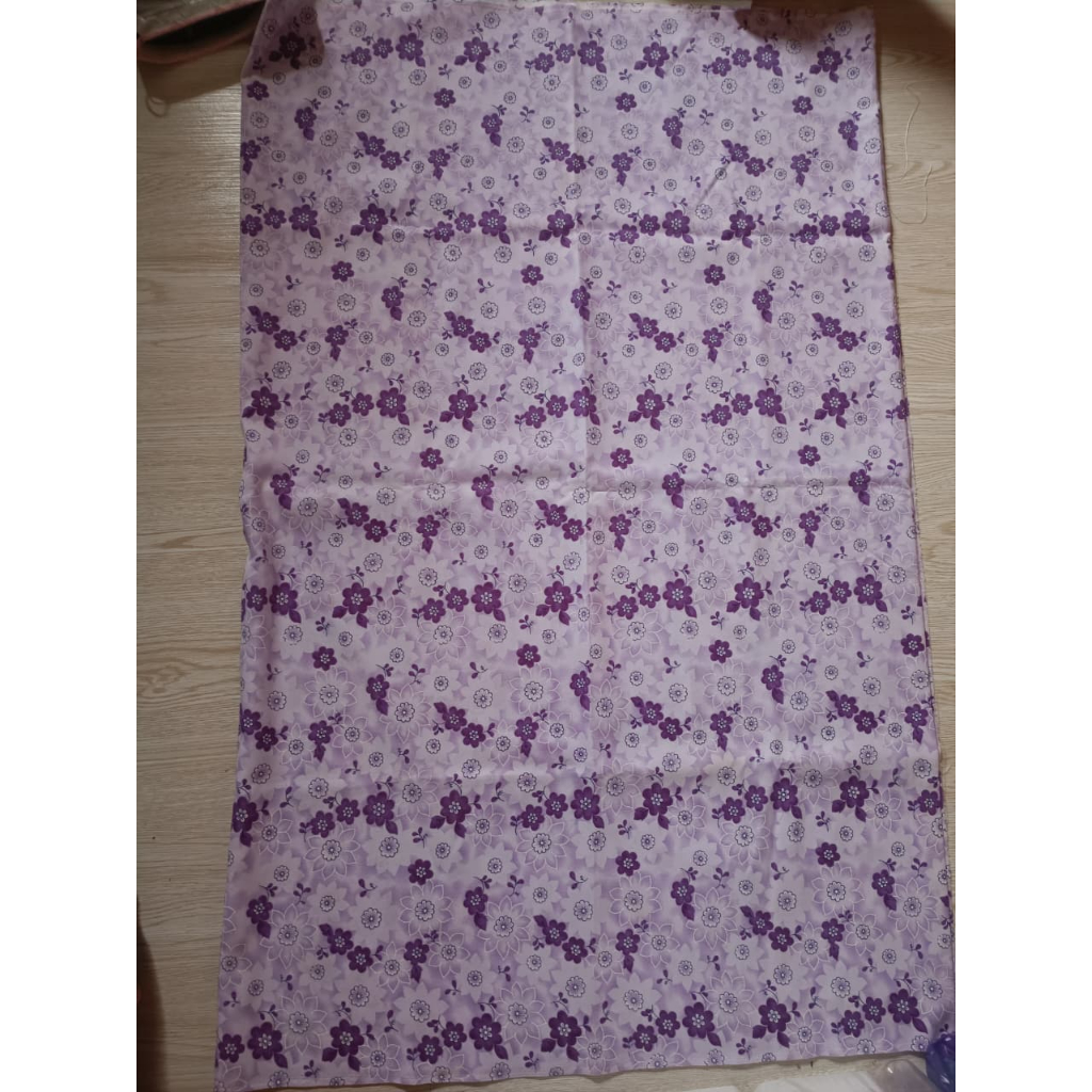 KAIN MOTIF BUNGA UNTUK ORANG TUA - WARNA UNGU - 2,96X1,15 M