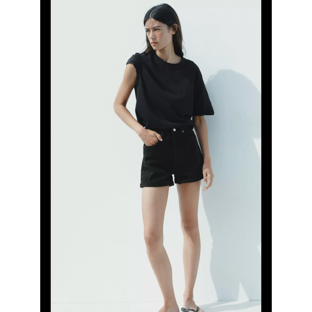NEW ZARA MOM FIT BERMUDA SHORT JEANS