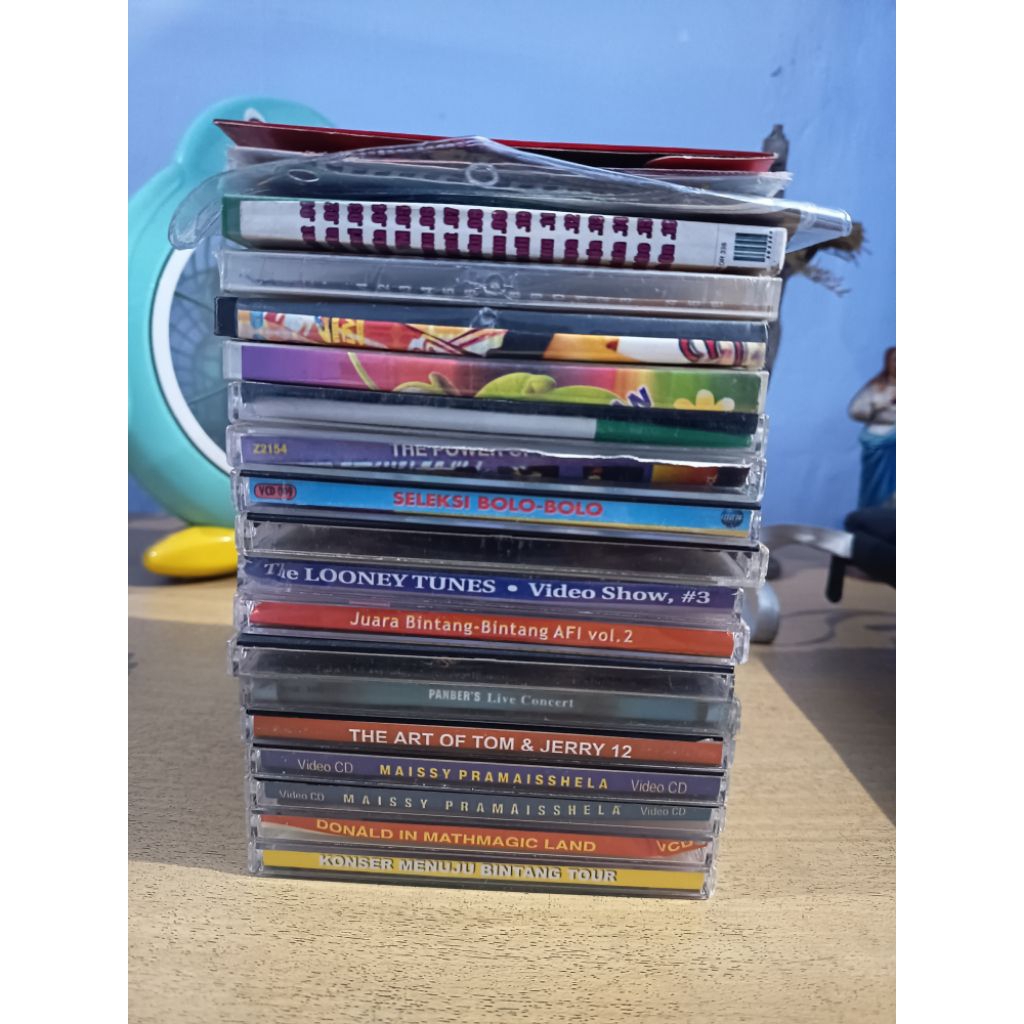 (PRELOVED) Kaset DVD Lawas