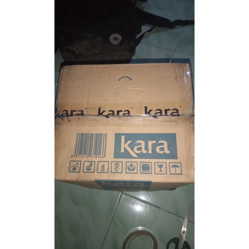 Minyak Goreng Kelapa Kara 18 L