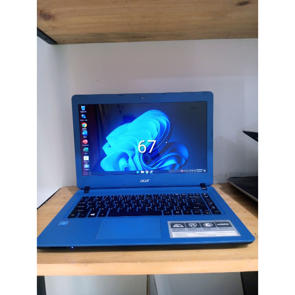 Acer aspire ES 14 Intel N3350 DDR 6GB SSD 180GB 14" Baterai awet