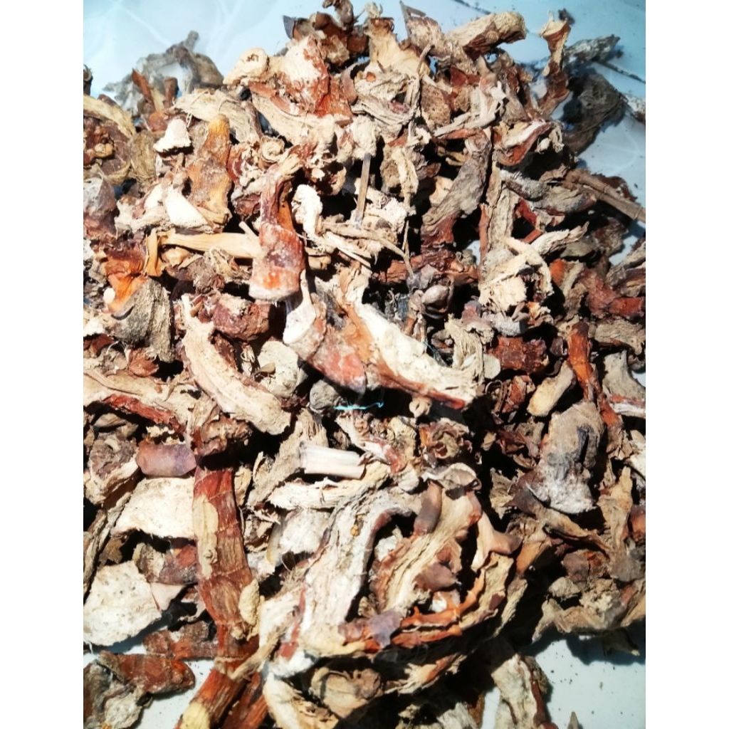 Laos/lengkuas merah kering rajang manual