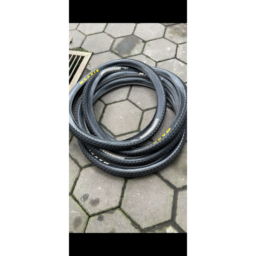 Ban Maxxis crossmark 27.5x2.10 (ban sepeda bekas)