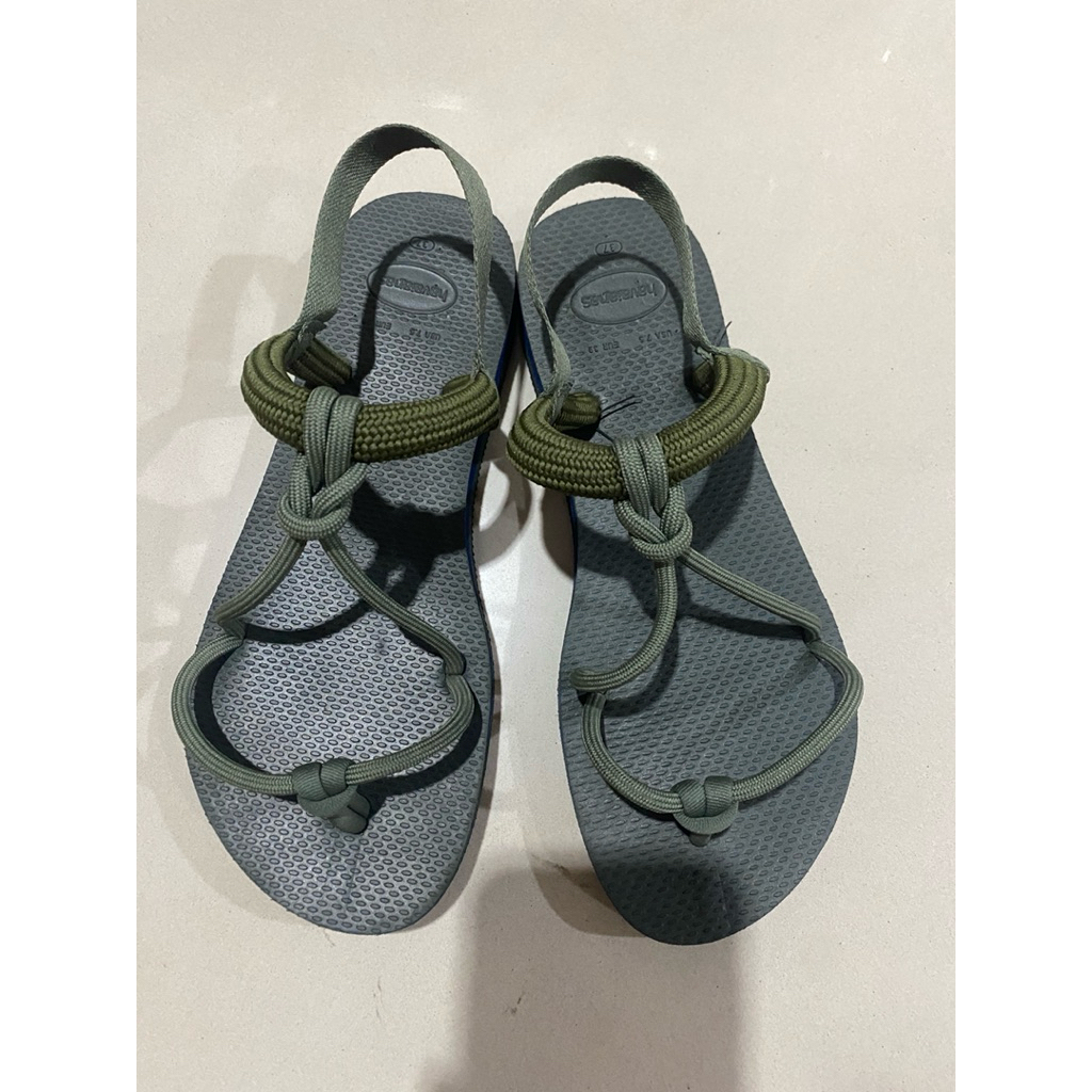 havaianas Sandal green army tali size 37