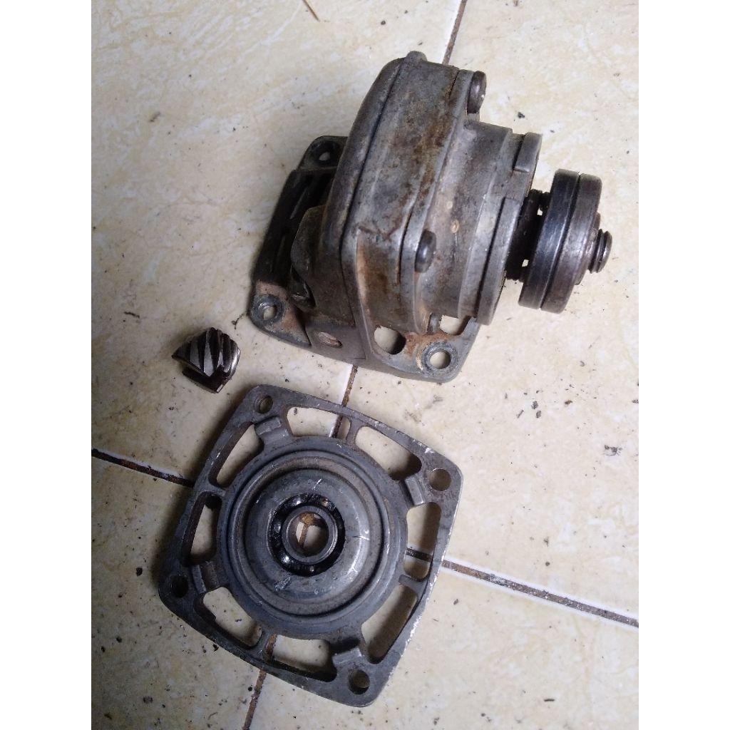 set kepala gerinda makita 9523B copotan ori