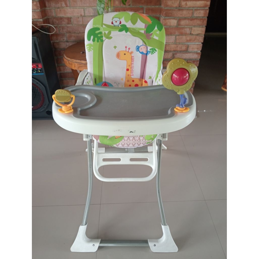 Preloved high baby chair baby does Ultimo