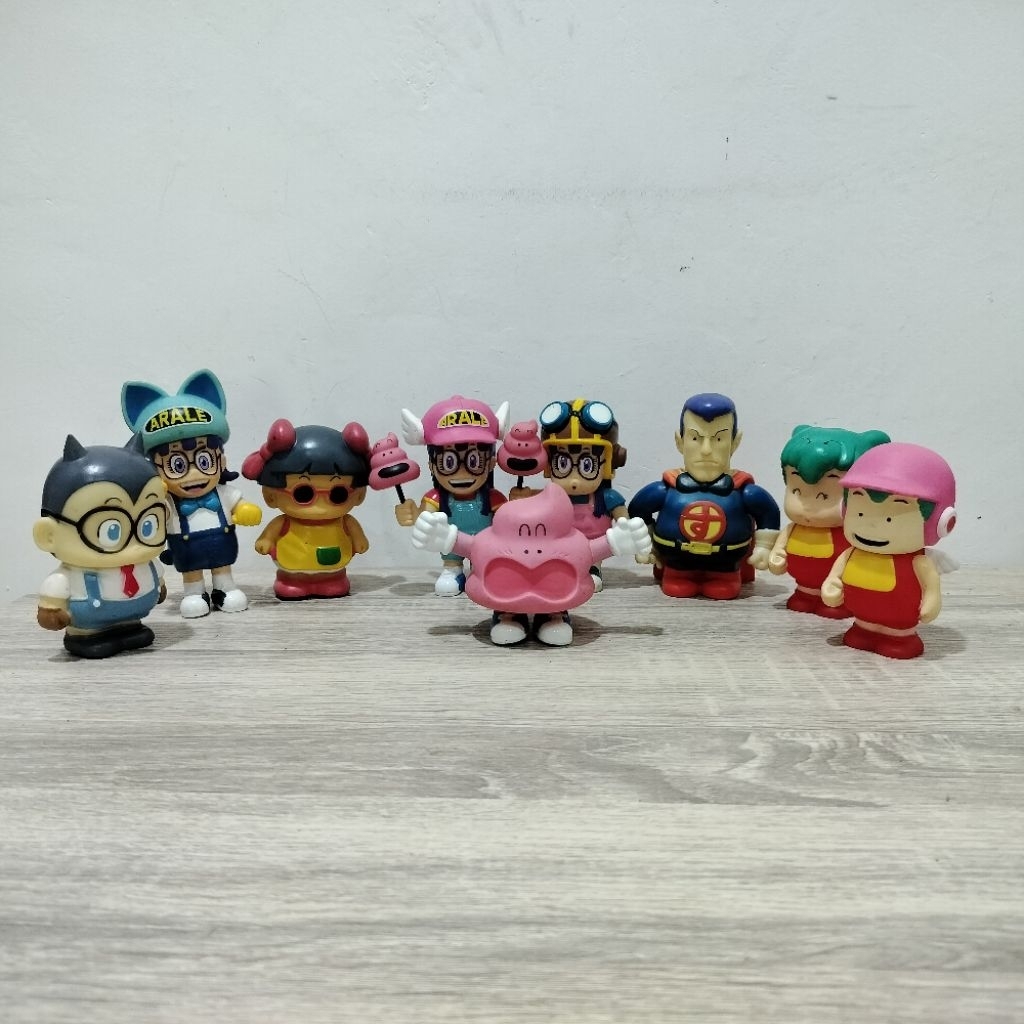action figure dr'slump arale-chan lot 9 soft vinyl figure