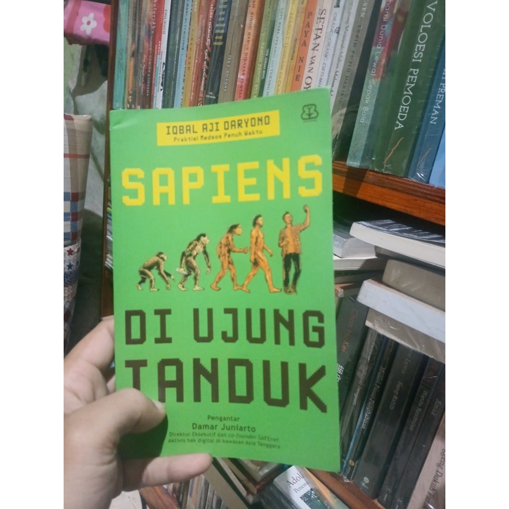 Sapiens di Ujung Tanduk - Iqbal Aji Daryono Preloved Original