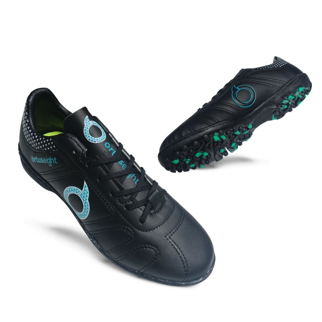 Sepatu futsal gerigi Ukuran jumbo size 44 sampai 47 Hitam Tosca Terbaru Nyaman Dikaki