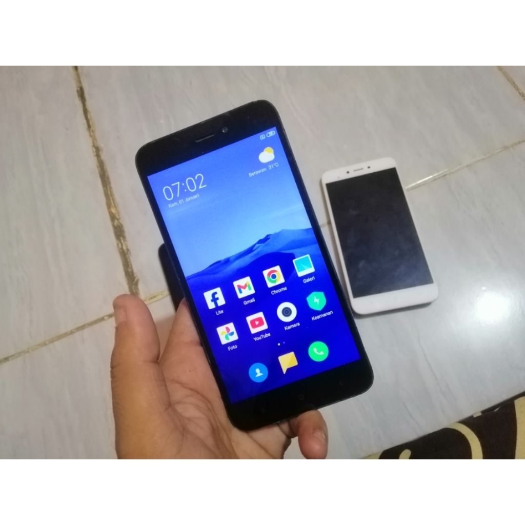 Lcd Redmi 5A Normal, Copotan Ori Plus frame bergaransi