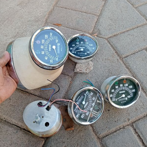 Batok lampu YL1 Yamaha YASI PNP cb gl100 /Batok YL 1