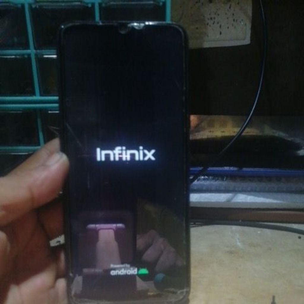 infinix Hot 11 play 4/64Gb