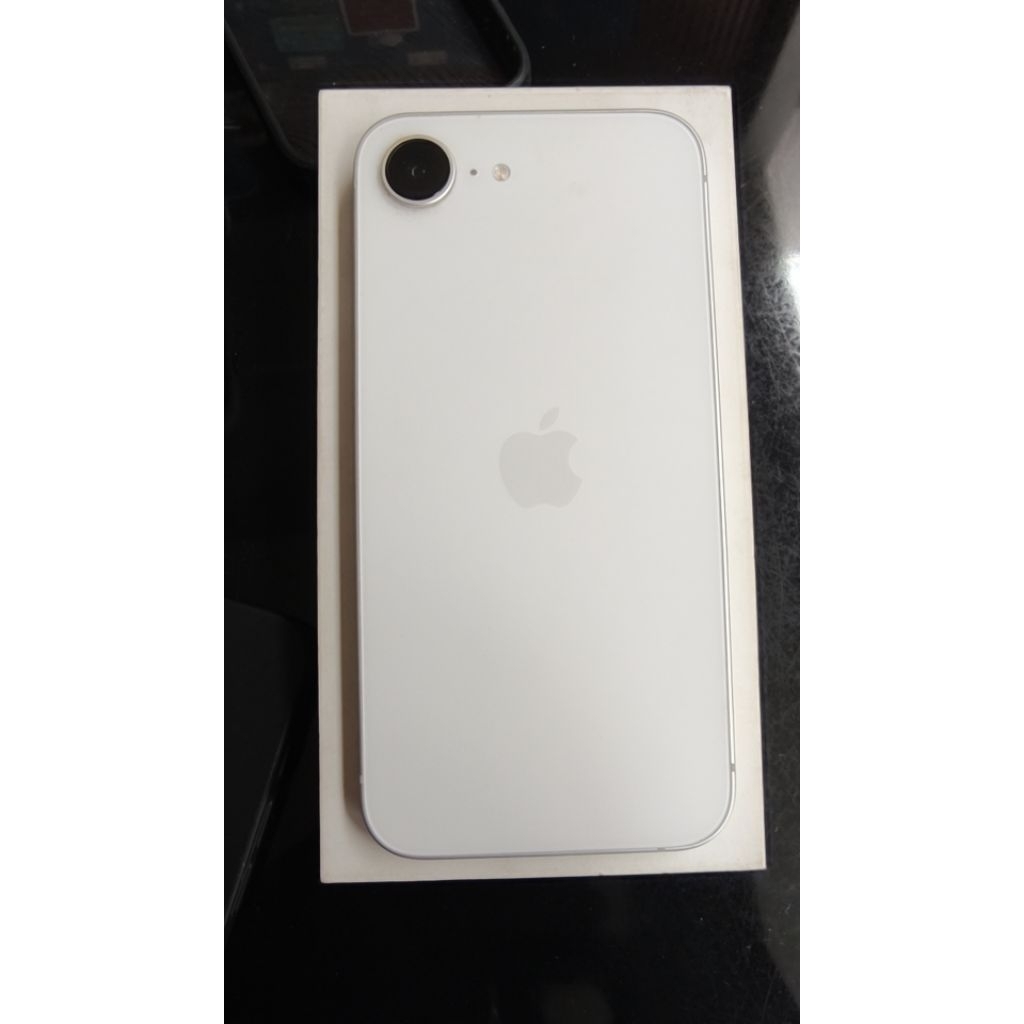 Apple iphone 16e 128gb original garansi resmi ibox pa/a