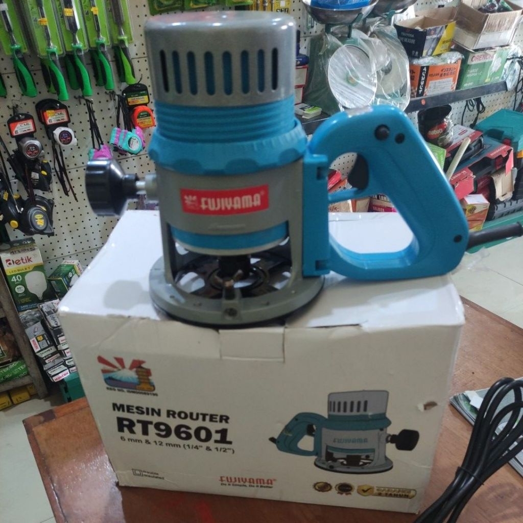 Mesin Router / Profil besar Fujiyama RT9601 ( MESIN ROUTER )