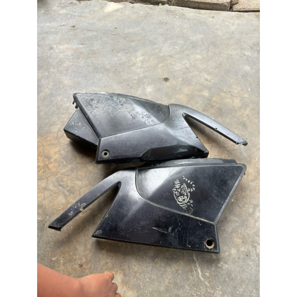 cover box bok tutup aki tiger revo original cepotan montor