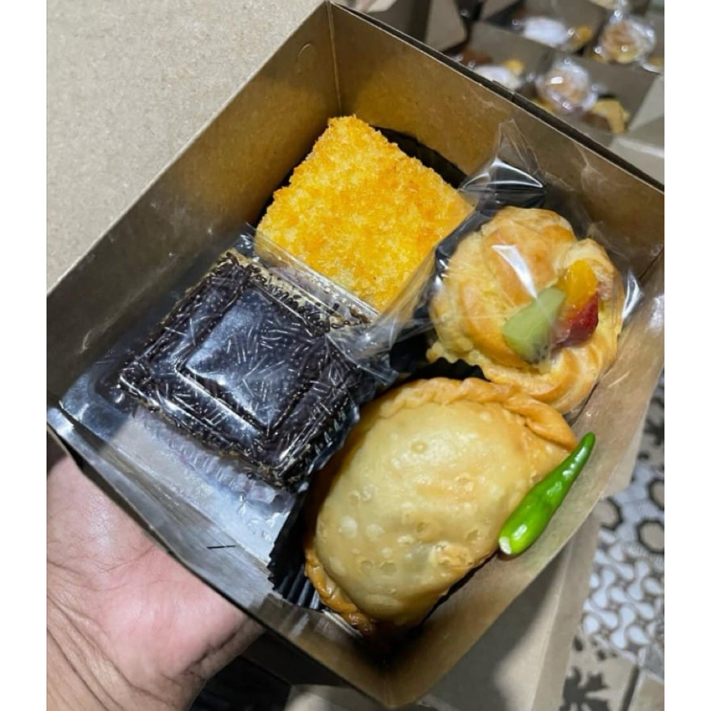 Kue Snack Box