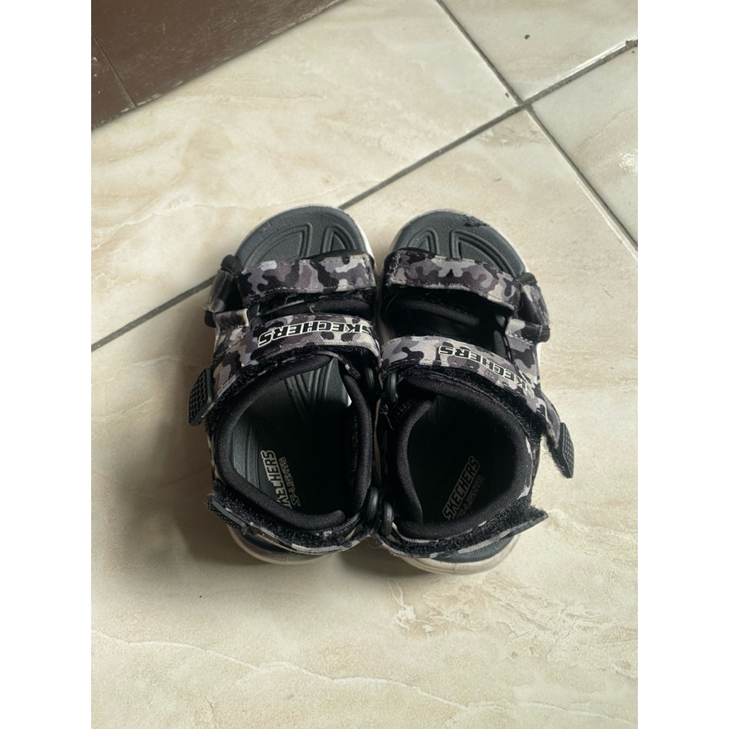 Preloved Sandal Skechers Anak