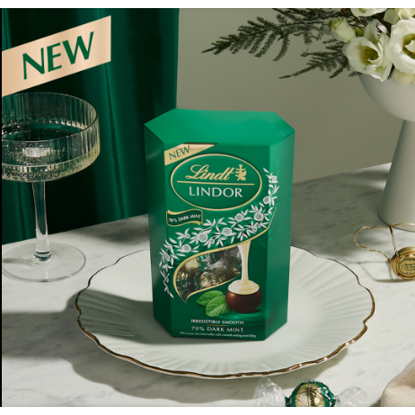 Lindt Lindor 70% Dark Mint Chocolate Box