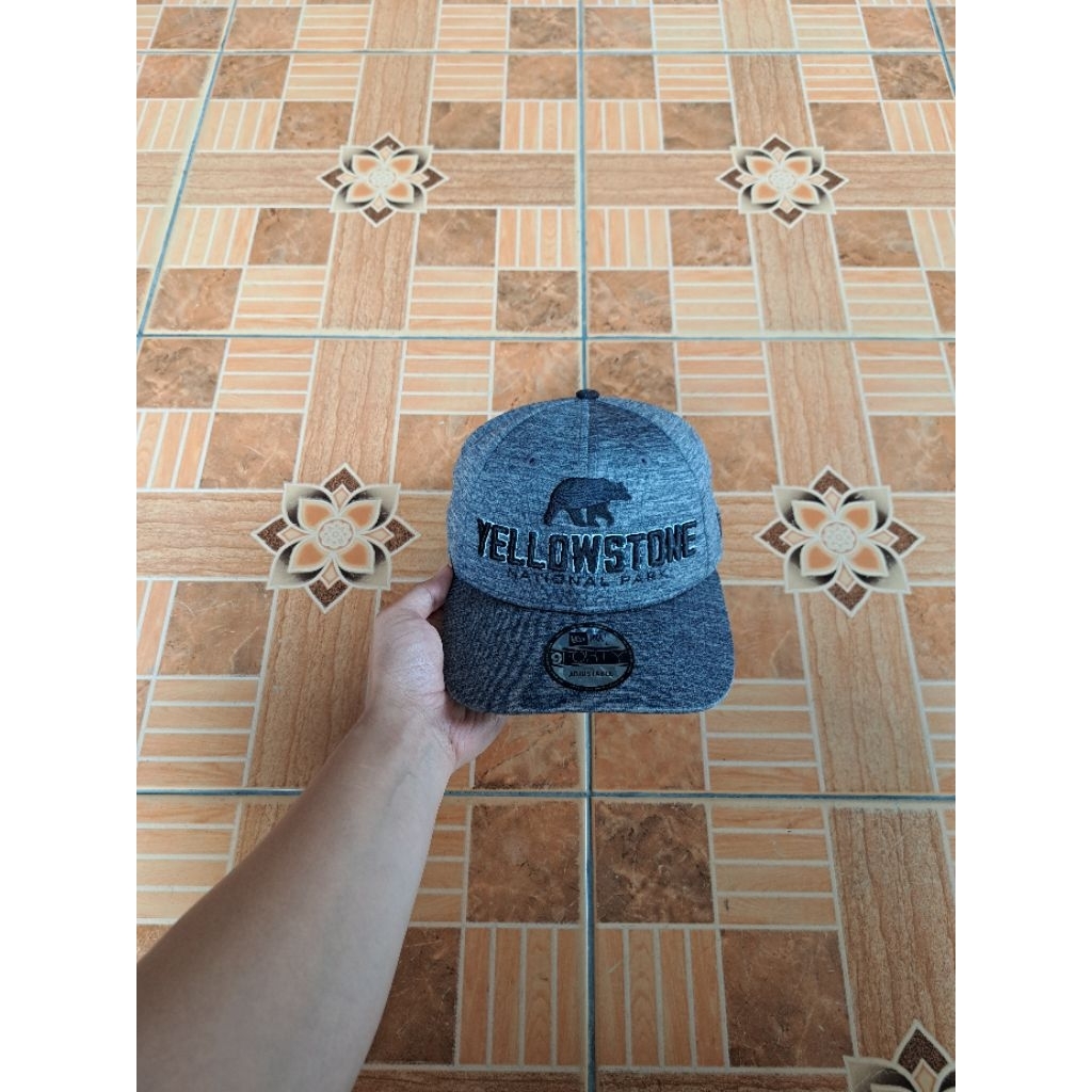 TOPI NEWERA YELLOW STONE