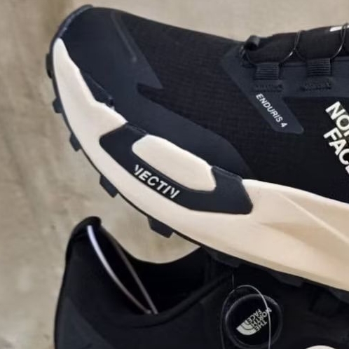 Sepatu Outdoor Boa Goretex TNF Vectiv Enduris 4 Black White