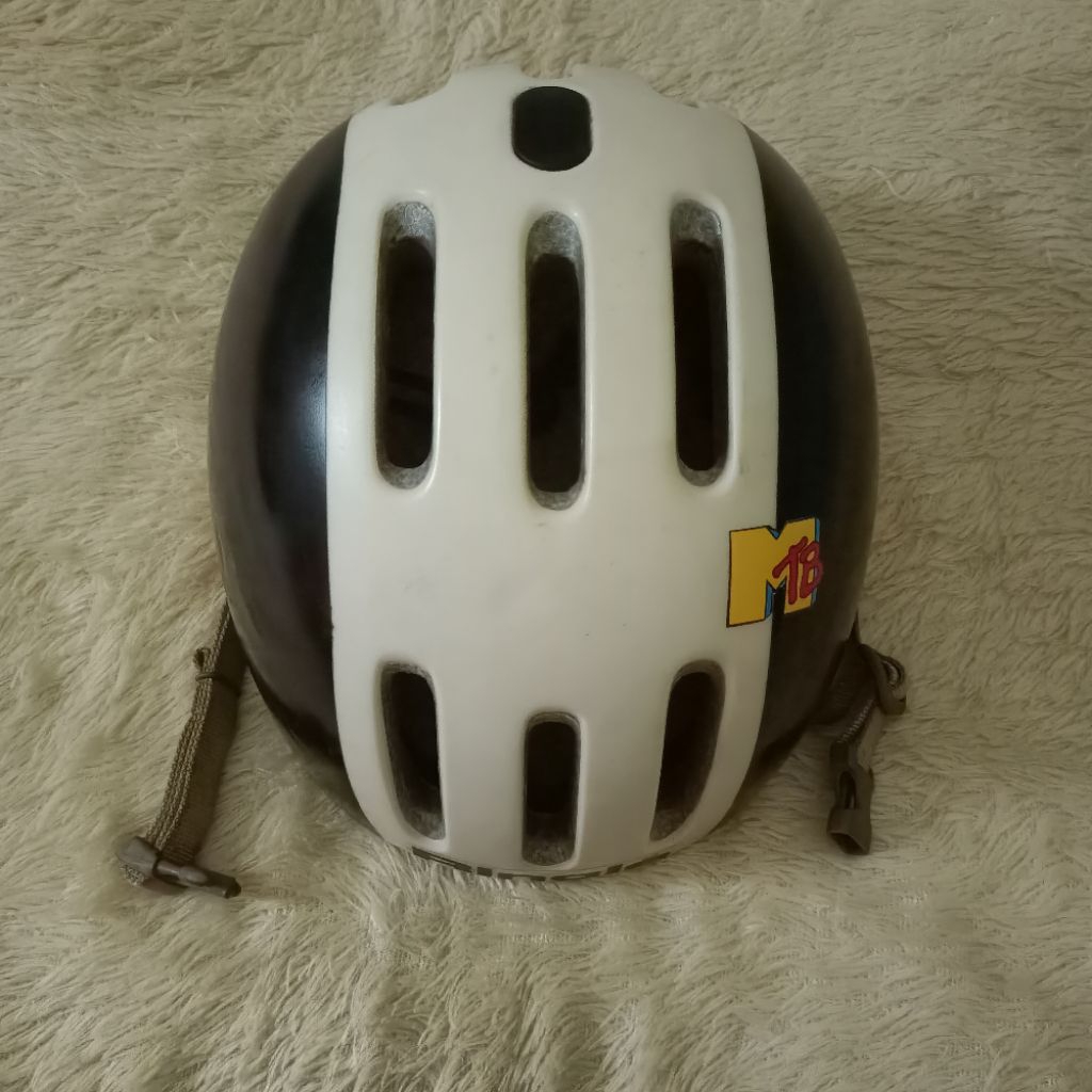 Helm Sepeda Giro Reverb Original 100%