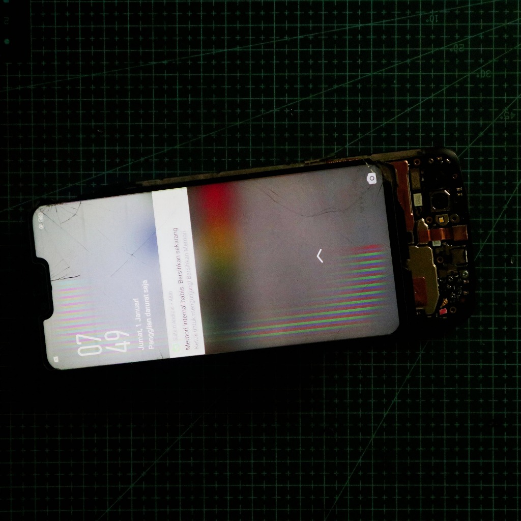 LCD Bekas Rusak Oppo A3S - Realme 2 C1  Sudah Test Lampu Backlight Nyala Garis / Tompel