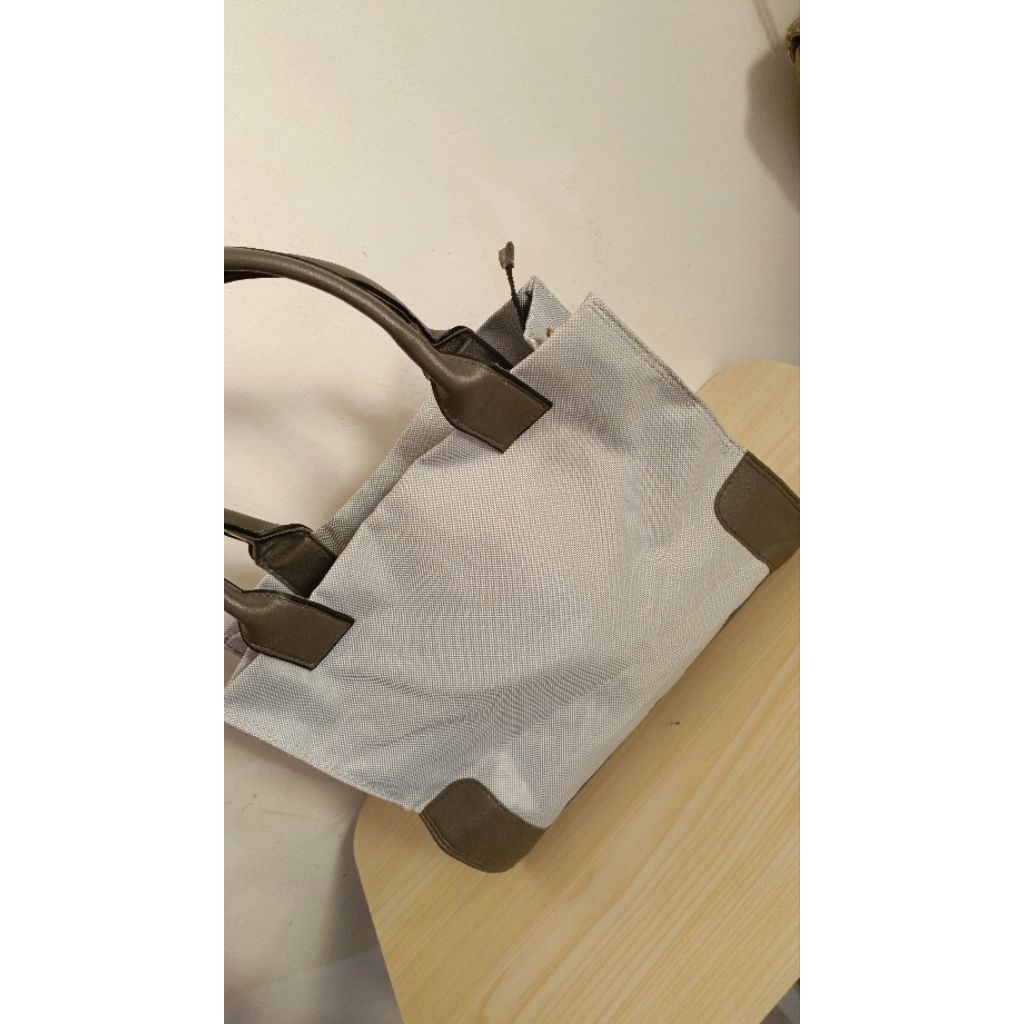 Tas selempang wanita MJ Abu tua & soft blue