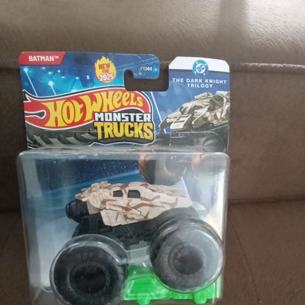 batman monster trucks hotwheels dc dark knight trilogy