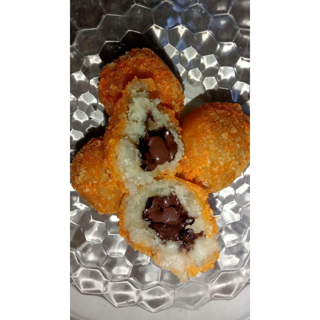 Bola ubi coklat lumer