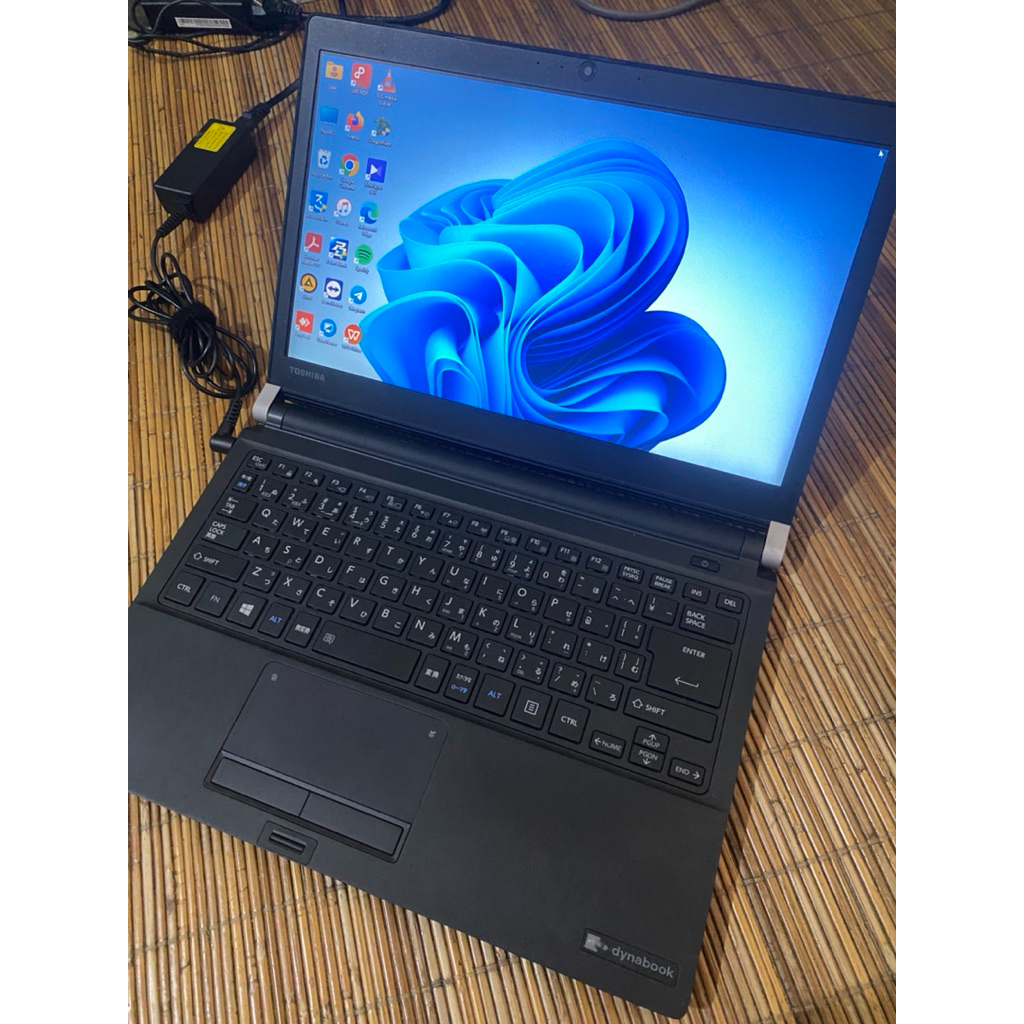 LAPTOP TOSHIBA DYNABOOK, CORE I5 GEN 7, RAM 8 GB, SSD 128 GB