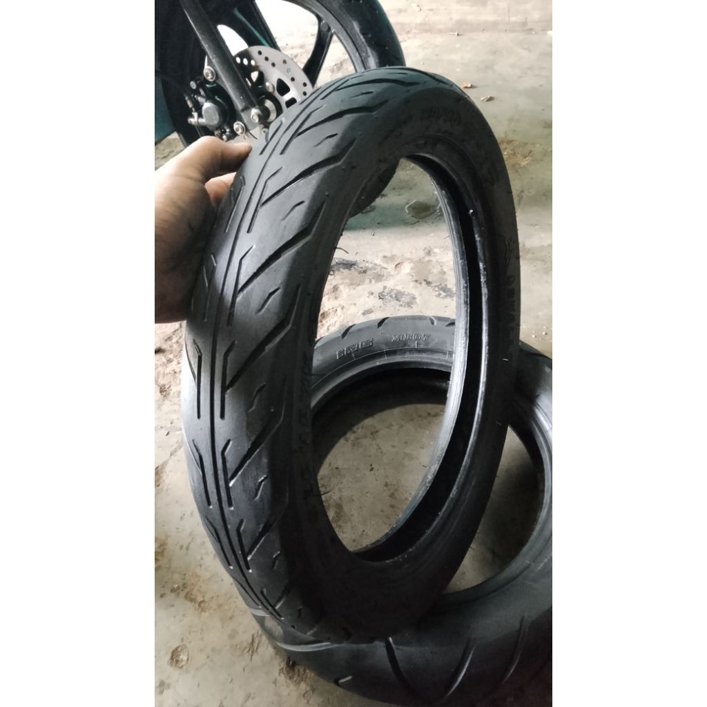 ban matic Swallow ring 14 tubeless ukuran 90/80