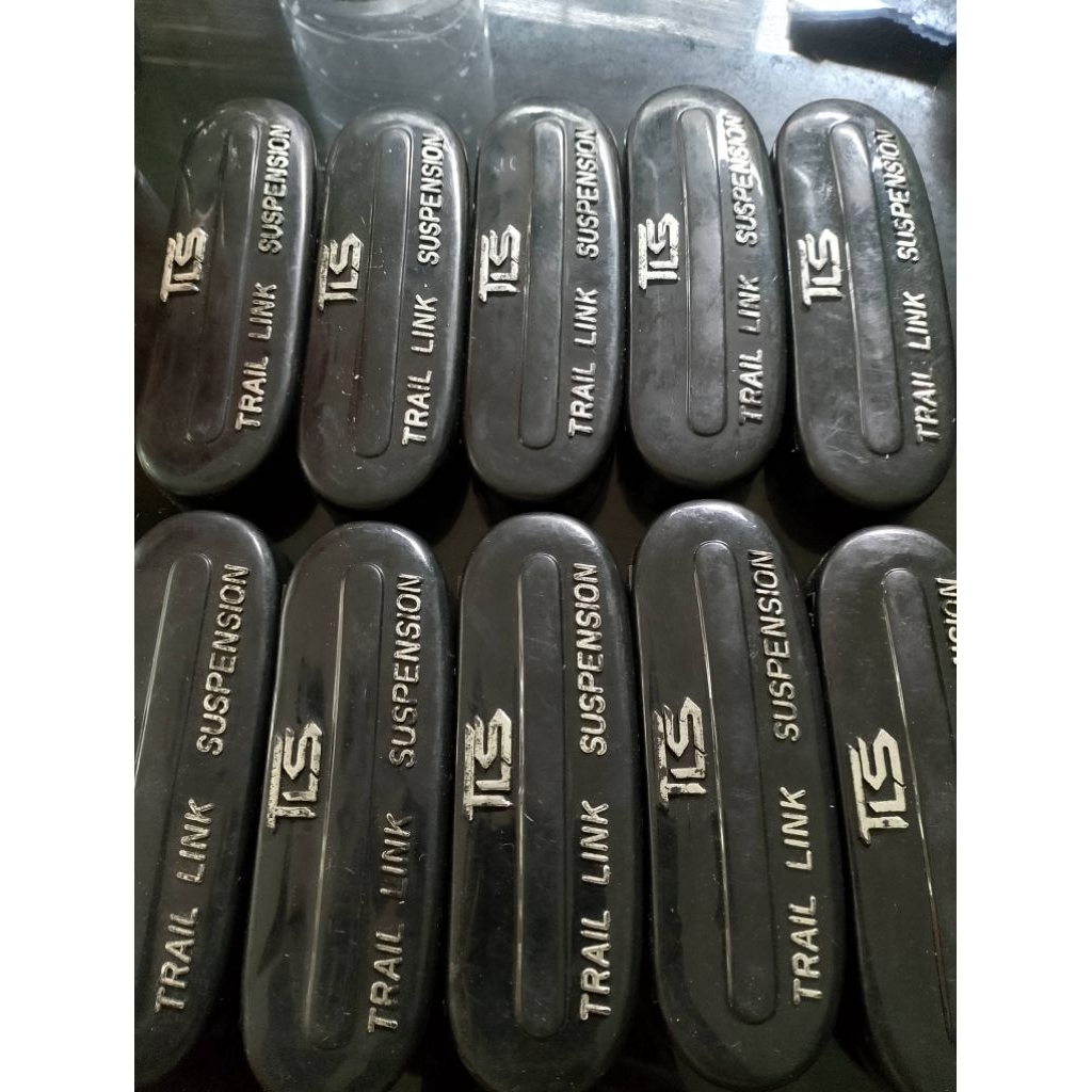 TUTUP FORK VESPA PX MK1