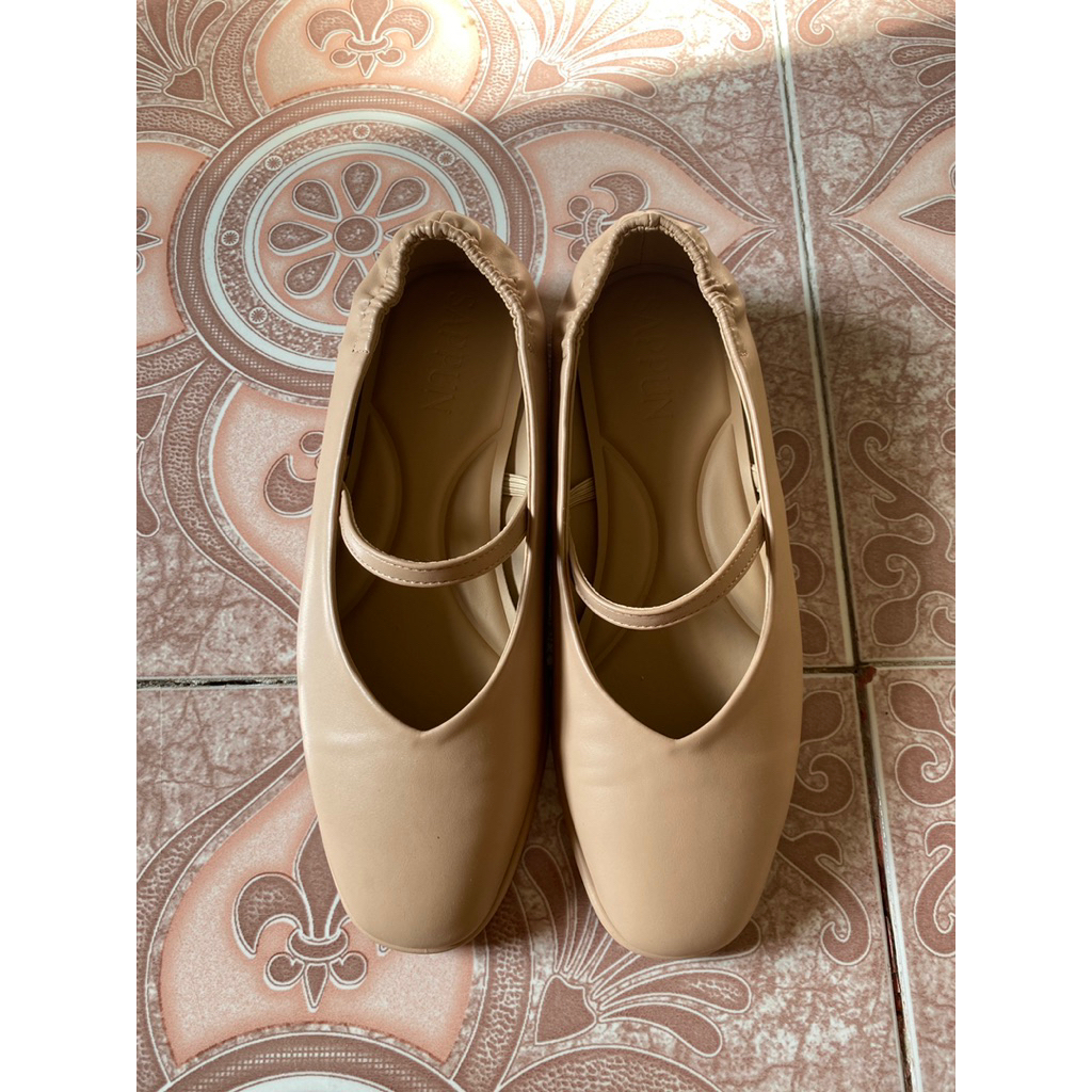 (PRELOVED) Sappun Mayra Mary Jane - Beige size 250