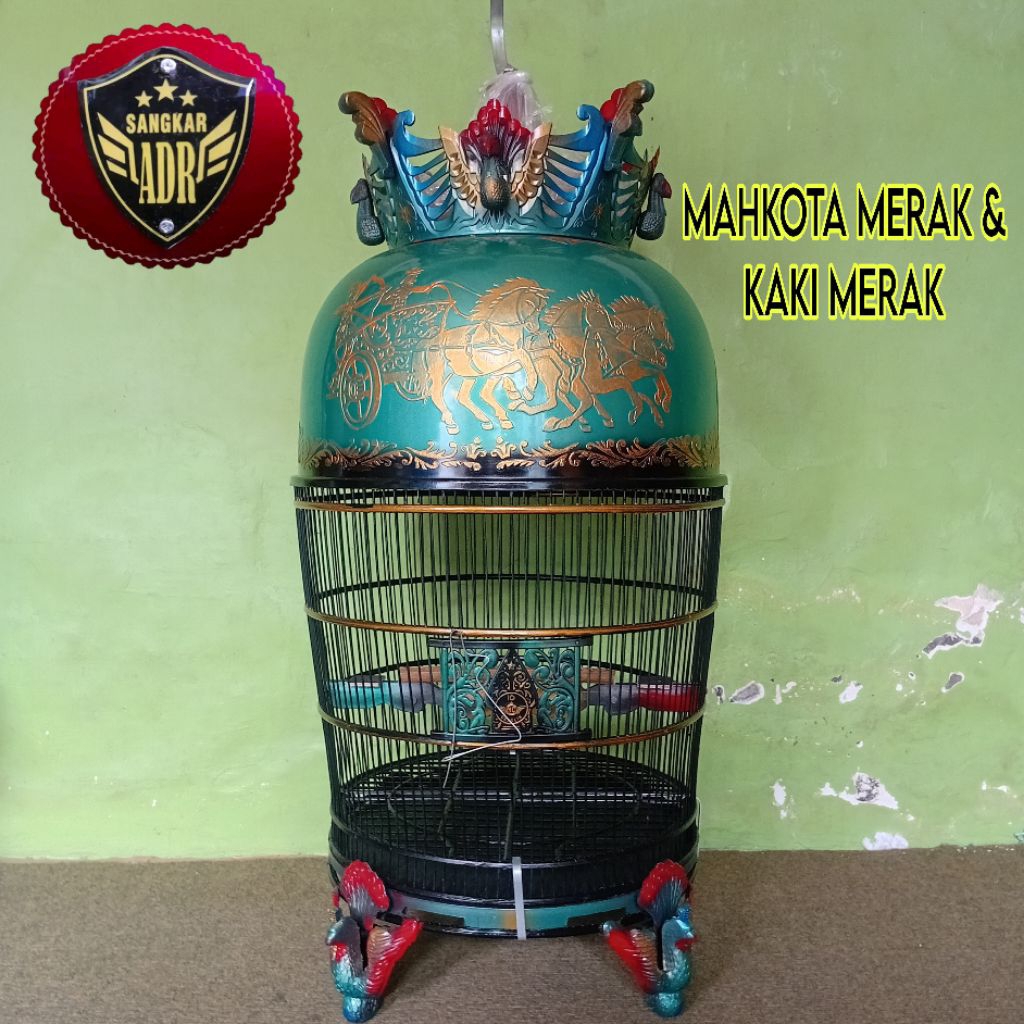 SANGKAR PERKUTUT MAHKOTA MERAK DAN KAKI MERAK PREMIUM. PACKING KAYU